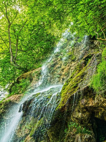 Produktbild: CALVENDO Puzzle Ein Motiv aus dem Kalender Wasserf&auml;lle in Deutschland, Frankreich und auf den Britischen Inseln | 1000 Teile Lege-Gr&ouml;&szlig;e 64x48cm Foto-Puzzle f&uuml;r gl&uuml;ckliche Stunden