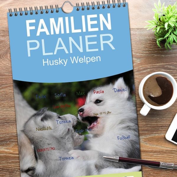 Produktbild: Familienplaner 2026 - Husky Welpen mit 5 Spalten (Wandkalender, 21 x 45 cm) CALVENDO