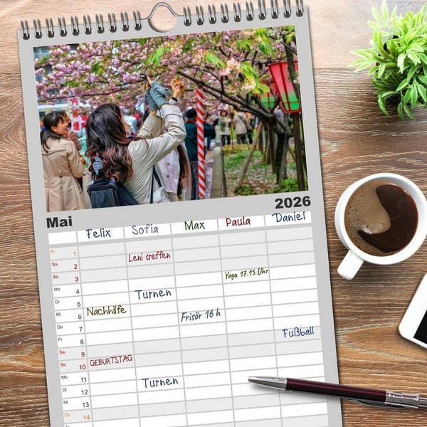 Produktbild: Familienplaner 2026 - Japan - Hightech und Tradition mit 5 Spalten (Wandkalender, 21 x 45 cm) CALVENDO