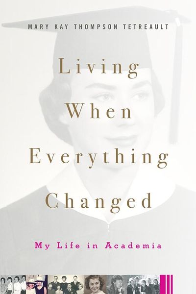 Produktbild: Living When Everything Changed