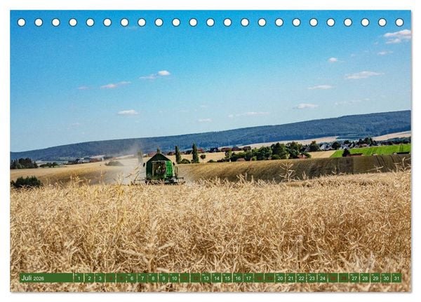 Produktbild: Landwirtschaft - Giganten im Kornfeld (Tischkalender 2026 DIN A5 quer), CALVENDO Monatskalender