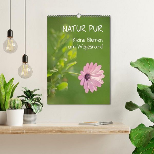 Produktbild: NATUR PUR Kleine Blumen am Wegesrand (Wandkalender 2026 DIN A3 hoch), CALVENDO Monatskalender