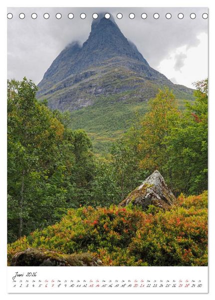 Produktbild: Norwegen - Das Land der Berge, Fjorde und Wasserf&auml;lle (Tischkalender 2026 DIN A5 hoch), CALVENDO Monatskalender