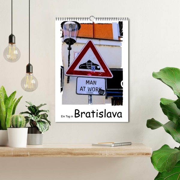 Produktbild: Ein Tag in Bratislava (Wandkalender 2026 DIN A3 hoch), CALVENDO Monatskalender