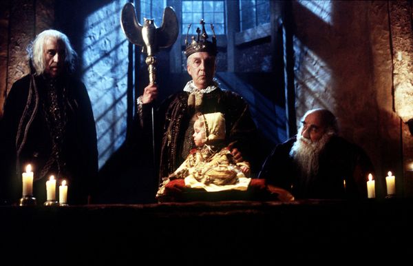 Produktbild: Das Schloss im Nebel - Die Legende von Gormenghast [CE] [2 DVDs]