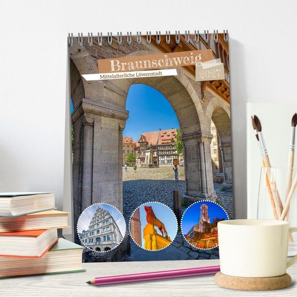 Produktbild: Braunschweig - Mittelalterliche L&ouml;wenstadt (Tischkalender 2027 DIN A5 hoch), CALVENDO Monatskalender