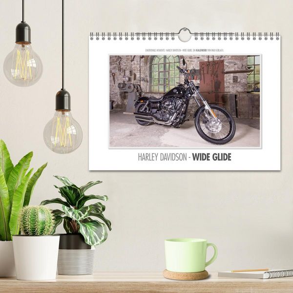 Produktbild: Emotionale Momente: Harley Davidson - Wide Glide (Wandkalender 2026 DIN A4 quer), CALVENDO Monatskalender