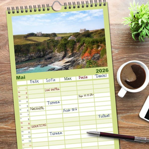 Produktbild: Familienplaner 2026 - Cornwall mit 5 Spalten (Wandkalender, 21 x 45 cm) CALVENDO