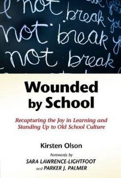 Produktbild: Wounded by School