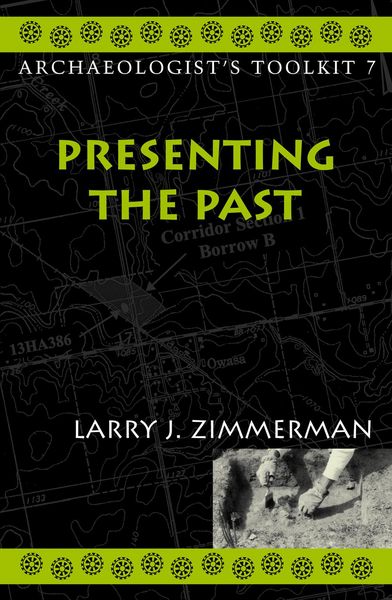 Produktbild: Presenting the Past