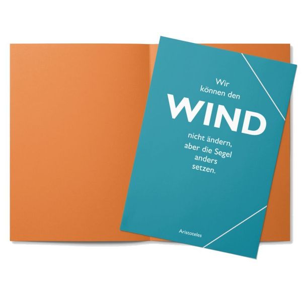 Produktbild: Sammelmappe A4 petrol, "Wir k&ouml;nnen den Wind nicht &auml;ndern, aber die Segel anders setzen." (Aristoteles)