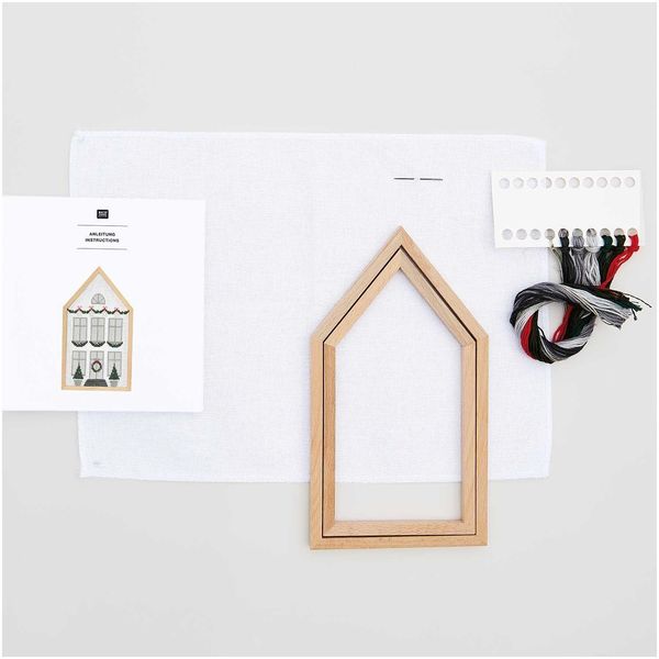 Produktbild: Stickpackung Gez&auml;hlter Kreuzstich, Haus mittel, inkl. Dekost
