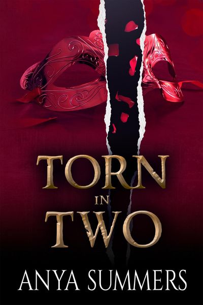 Produktbild: Torn In Two (The Manor Series, #2)