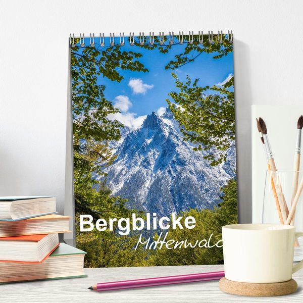 Produktbild: Bergblicke - Mittenwald (Tischkalender 2026 DIN A5 hoch), CALVENDO Monatskalender