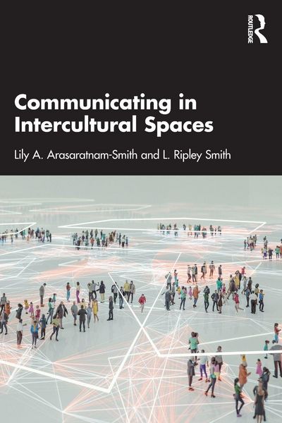 Produktbild: Communicating in Intercultural Spaces