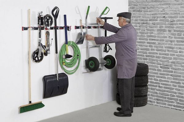 Produktbild: Bruns Ger&auml;tehalterleiste 5 Halter 60459 0.75 m