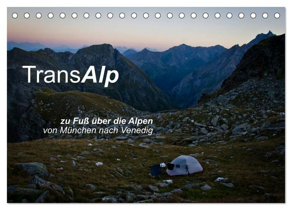Produktbild: TransAlp - zu Fu&szlig; &uuml;ber die Alpen von M&uuml;nchen nach Venedig (Tischkalender 2026 DIN A5 quer), CALVENDO Monatskalender