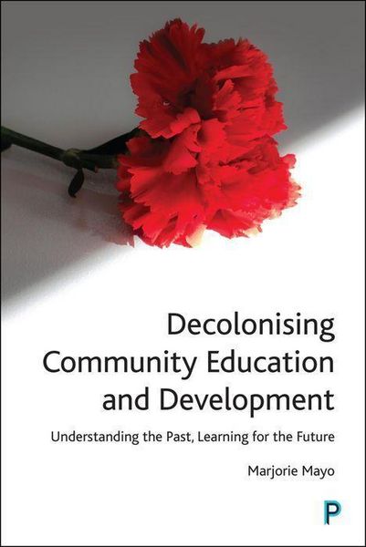 Produktbild: Decolonising Community Education and Development