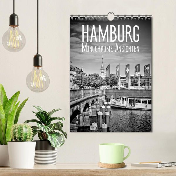Produktbild: HAMBURG Monochrome Ansichten (Wandkalender 2026 DIN A4 hoch), CALVENDO Monatskalender