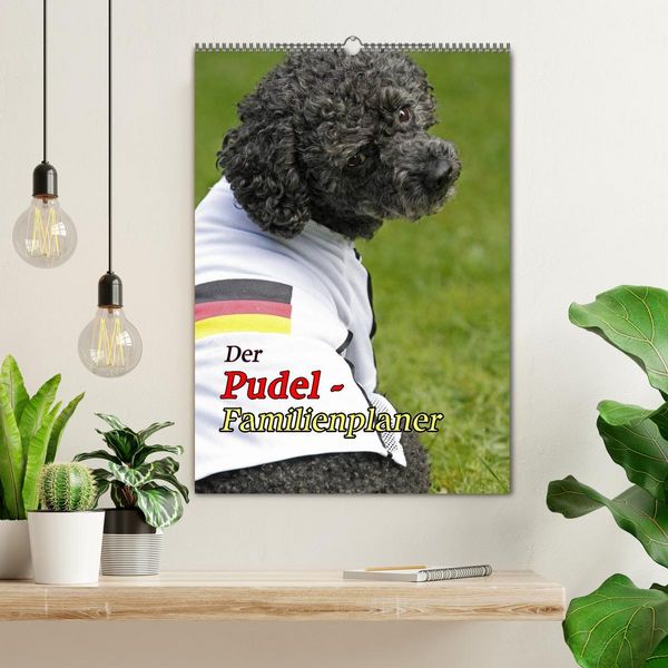 Produktbild: Der Pudel-Familienplaner (Wandkalender 2026 DIN A2 hoch), CALVENDO Monatskalender