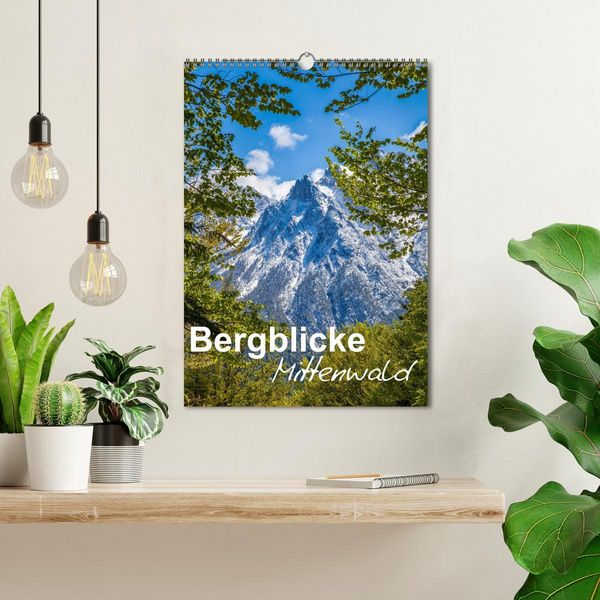 Produktbild: Bergblicke - Mittenwald (Wandkalender 2026 DIN A3 hoch), CALVENDO Monatskalender