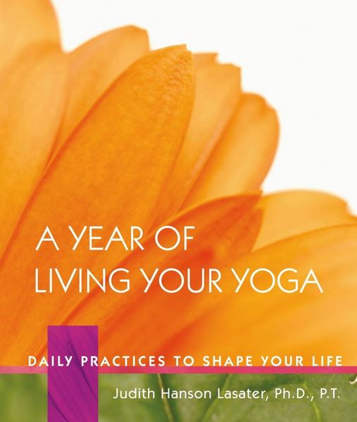 Produktbild: A Year of Living Your Yoga