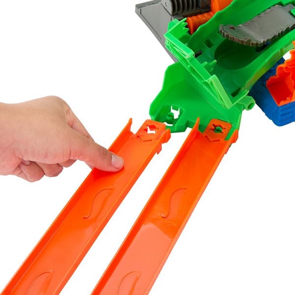 Produktbild: Hot Wheels Monster Trucks Drachenangriff
