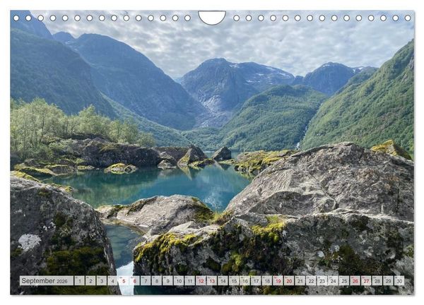 Produktbild: Wandern in Norwegen - Einklang von Gebirge und Meer (Wandkalender 2026 DIN A4 quer), CALVENDO Monatskalender
