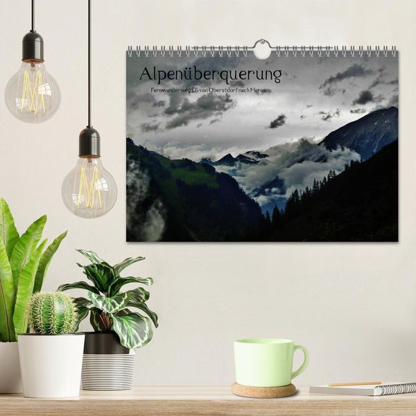 Produktbild: Alpen&uuml;berquerung (Wandkalender 2026 DIN A4 quer), CALVENDO Monatskalender