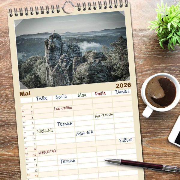Produktbild: Familienplaner 2026 - S&auml;chsische Schweiz mit 5 Spalten (Wandkalender, 21 x 45 cm) CALVENDO
