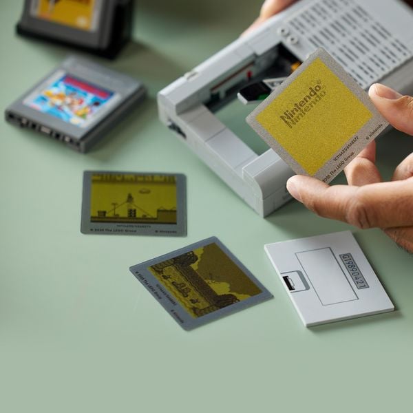 Produktbild: LEGO Super Mario Game Boy Modellbau f&uuml;r Erwachsene 72046