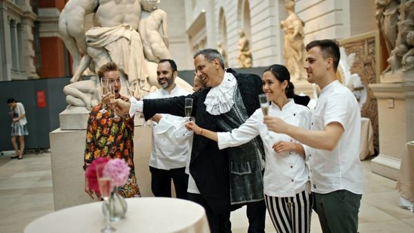 Produktbild: Ottolenghi und die Versuchungen von Versailles (OmU)