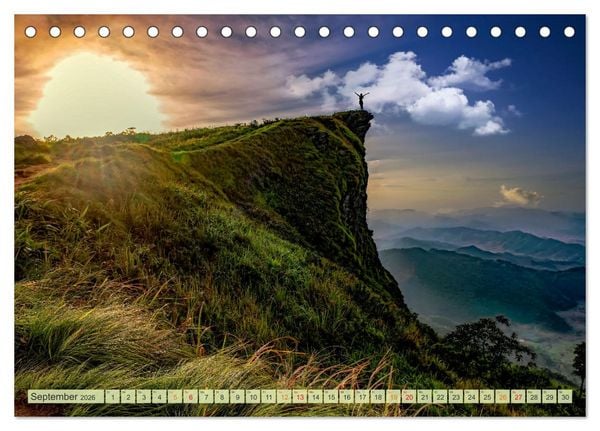 Produktbild: Wandern - die Welt erwartet Dich (Tischkalender 2026 DIN A5 quer), CALVENDO Monatskalender