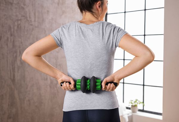 Massageroller & Bauchtrainer 2 in 1