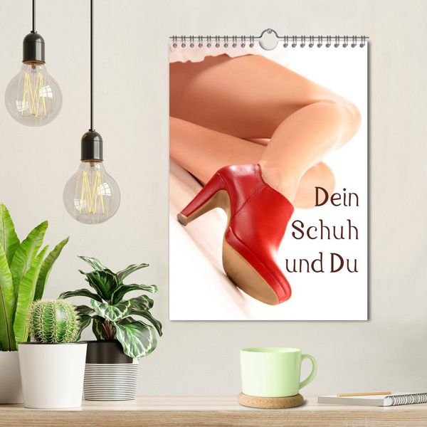 Produktbild: Dein Schuh und Du (Wandkalender 2026 DIN A4 hoch), CALVENDO Monatskalender