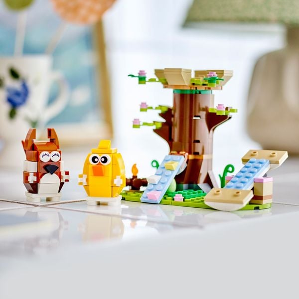 LEGO Frühlingstierspielplatz, Spielset mit Vogel und Eichhörnchen 40709