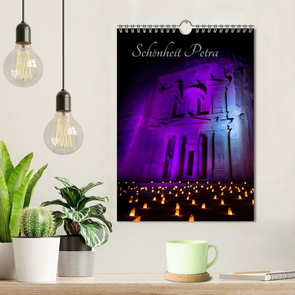 Produktbild: Sch&ouml;nheit Petra (Wandkalender 2026 DIN A4 hoch), CALVENDO Monatskalender