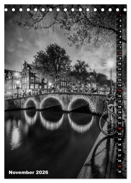 Produktbild: STADTBILDER Monochrome Momente (Tischkalender 2026 DIN A5 hoch), CALVENDO Monatskalender