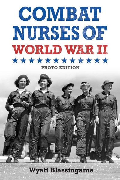 Produktbild: Combat Nurses of World War II