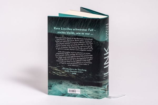Produktbild: Dunkles Wasser