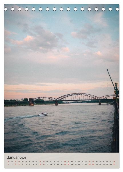Produktbild: K&ouml;ln &ndash; Urbane Fotografien (Tischkalender 2026 DIN A5 hoch), CALVENDO Monatskalender