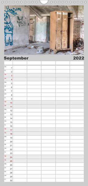 Produktbild: Familienplaner Lost Places in Deutschland (Wandkalender 2022 , 21 cm x 45 cm, hoch)