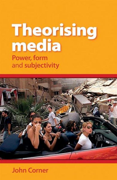 Produktbild: Theorising Media