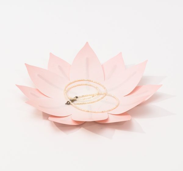 Produktbild: Hanji-Papierschale Wasserlilie Rosa &ndash; Flexible Ablage