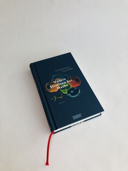 Produktbild: Unsere Stimmen bei Nacht