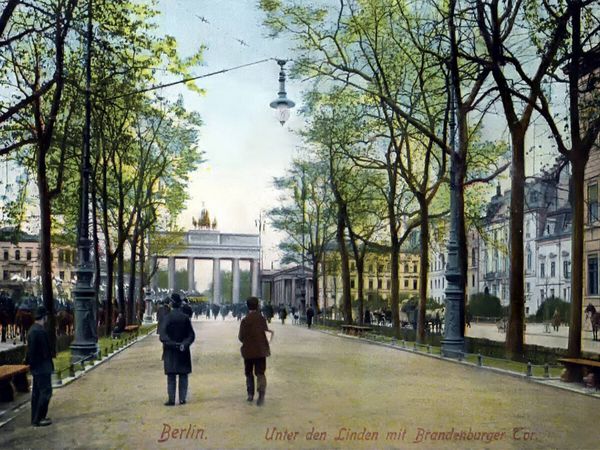 Produktbild: CALVENDO Puzzle Brandenburger Tor in Berlin 1909 | 1000 Teile Lege-Gr&ouml;&szlig;e 64x48cm Foto-Puzzle f&uuml;r gl&uuml;ckliche Stunden