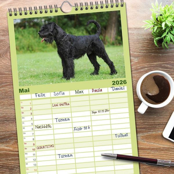 Produktbild: Familienplaner 2026 - Treuer Freund Riesenschnauzer mit 5 Spalten (Wandkalender, 21 x 45 cm) CALVENDO