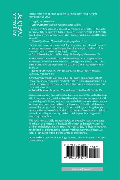 Produktbild: Researching Intimacy in Families