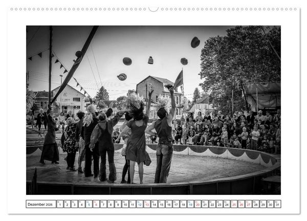 Produktbild: Unterwegs mit dem Zirkus (hochwertiger Premium Wandkalender 2026 DIN A2 quer), Kunstdruck in Hochglanz