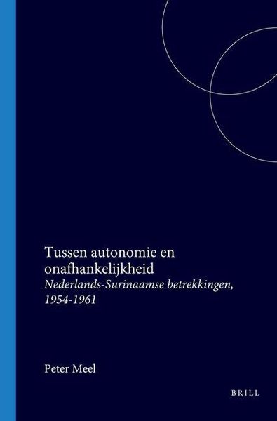 Produktbild: Tussen Autonomie En Onafhankelijkheid